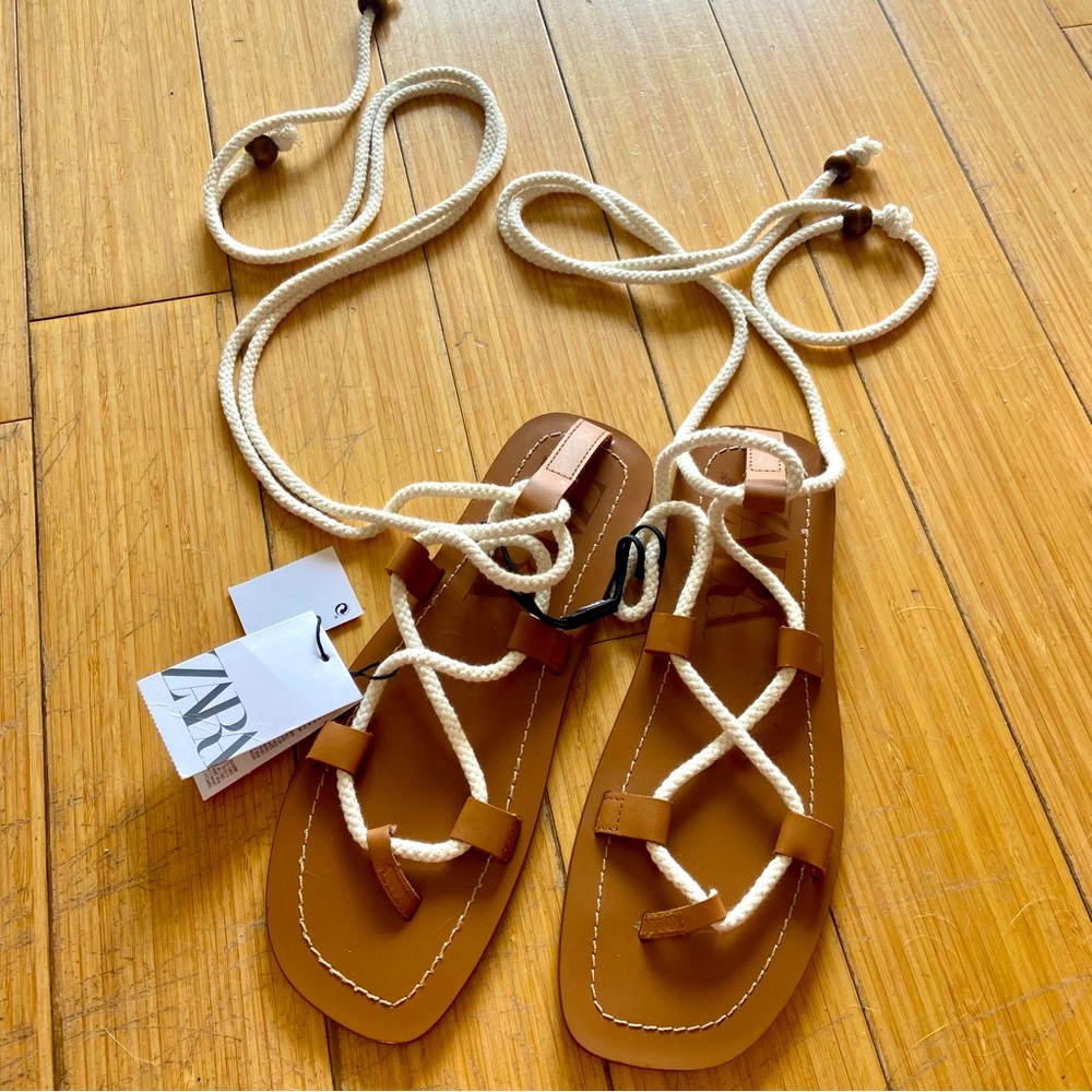 NWT Zara Gladiators